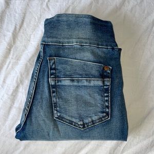 Rock and Republic Skinny Jeans